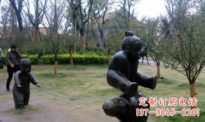 辽阳跳山羊公园人物铜雕
