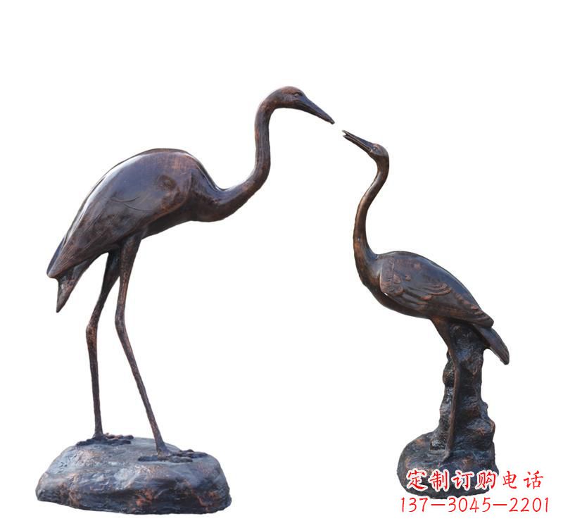 辽阳铜雕动物仙鹤