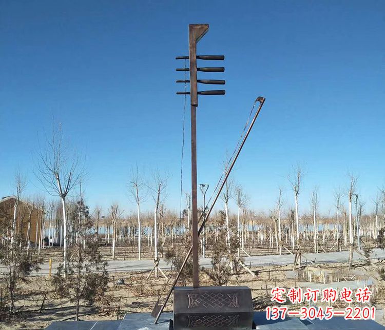 辽阳铜雕二胡景观雕塑
