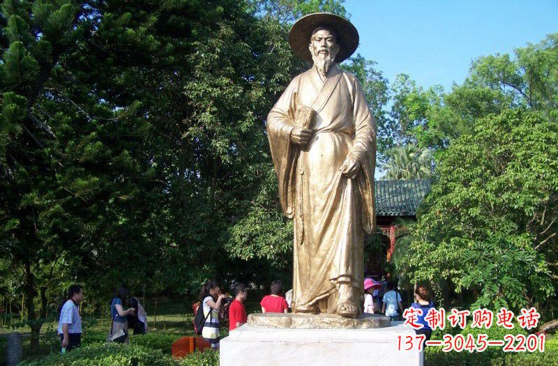 辽阳铜雕古代名人苏轼苏东坡