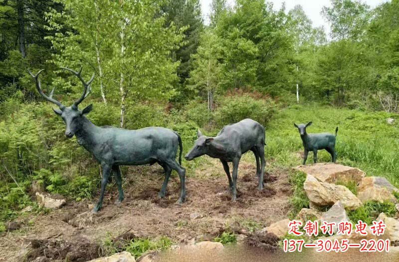 辽阳铜雕梅花鹿