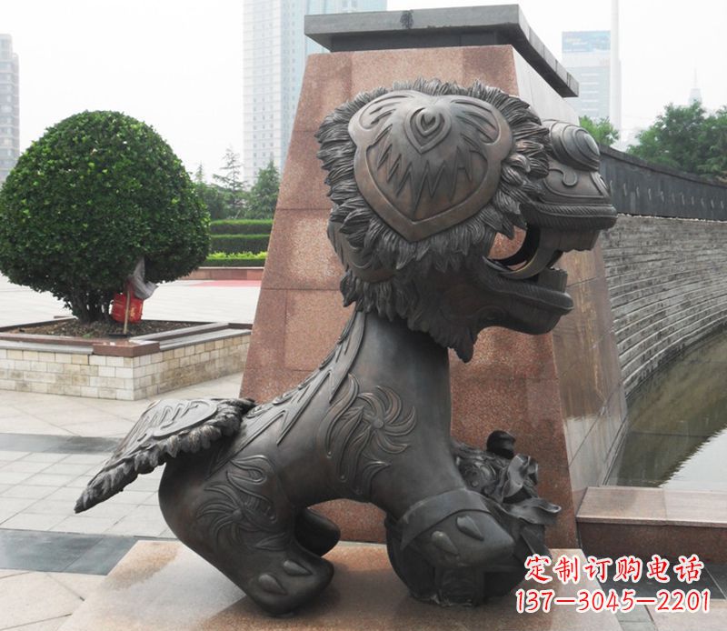 辽阳铜雕狮子