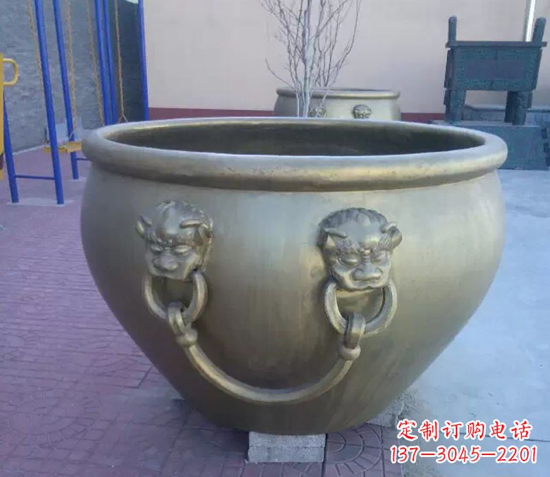 辽阳铜雕水缸