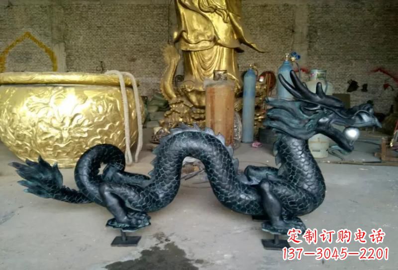 辽阳铜雕双龙戏珠222