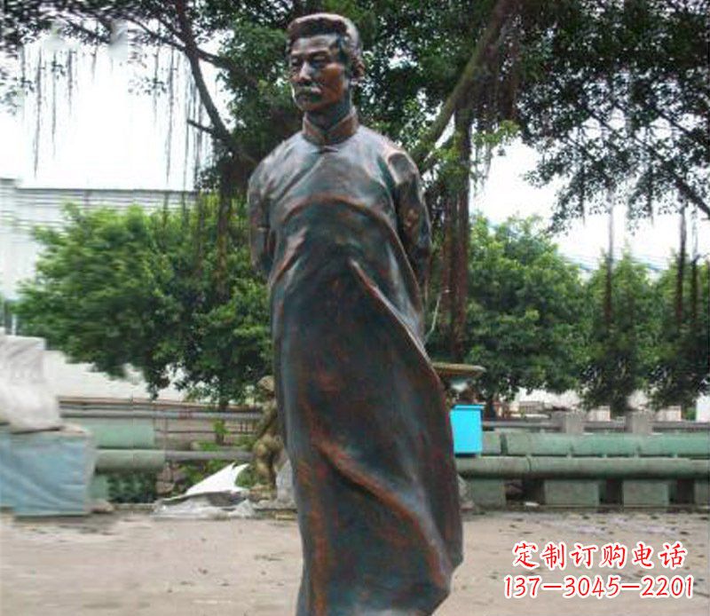 辽阳铜雕校园鲁迅人物雕像摆件