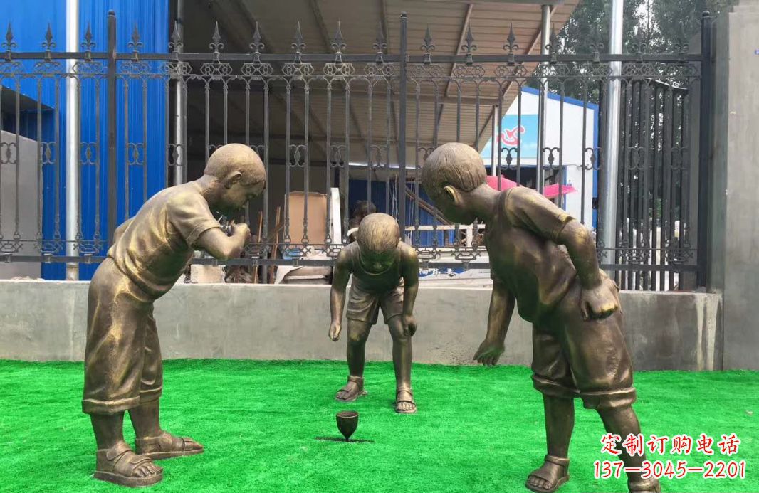 辽阳玩陀螺儿童铜雕塑