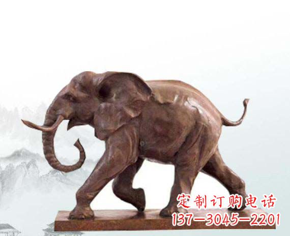 辽阳晚霞红大象公园动物石雕