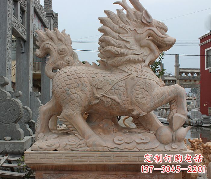 辽阳晚霞红古代神兽麒麟石雕