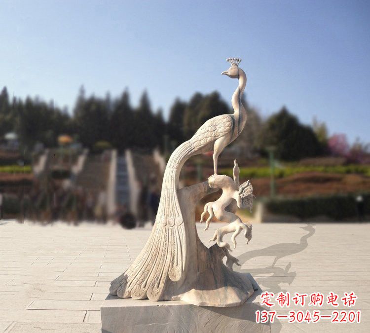 辽阳晚霞红孔雀石雕