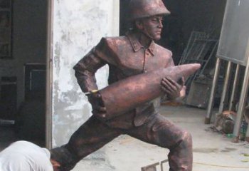 辽阳铜雕炮弹战士，象征勇气和决心