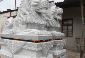 辽阳港币狮子雕塑，华丽展现华夏气势