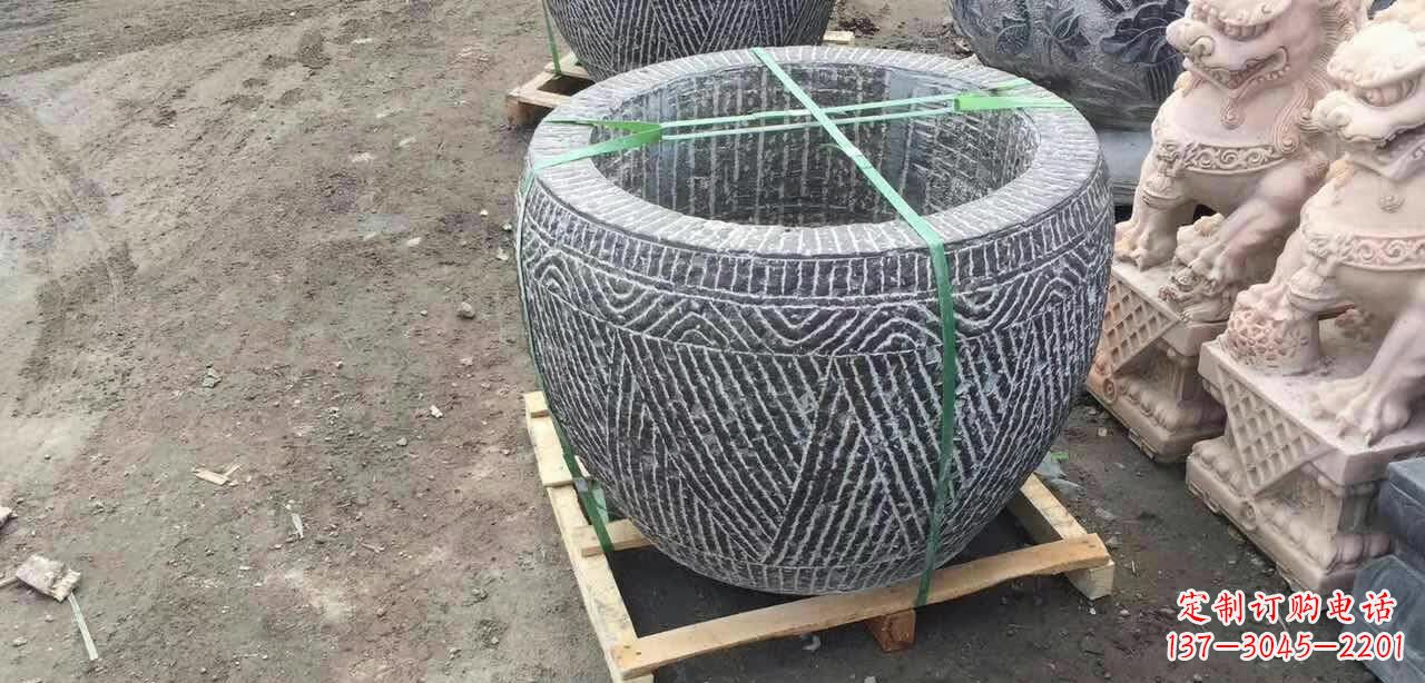 辽阳纹理石浮雕水缸