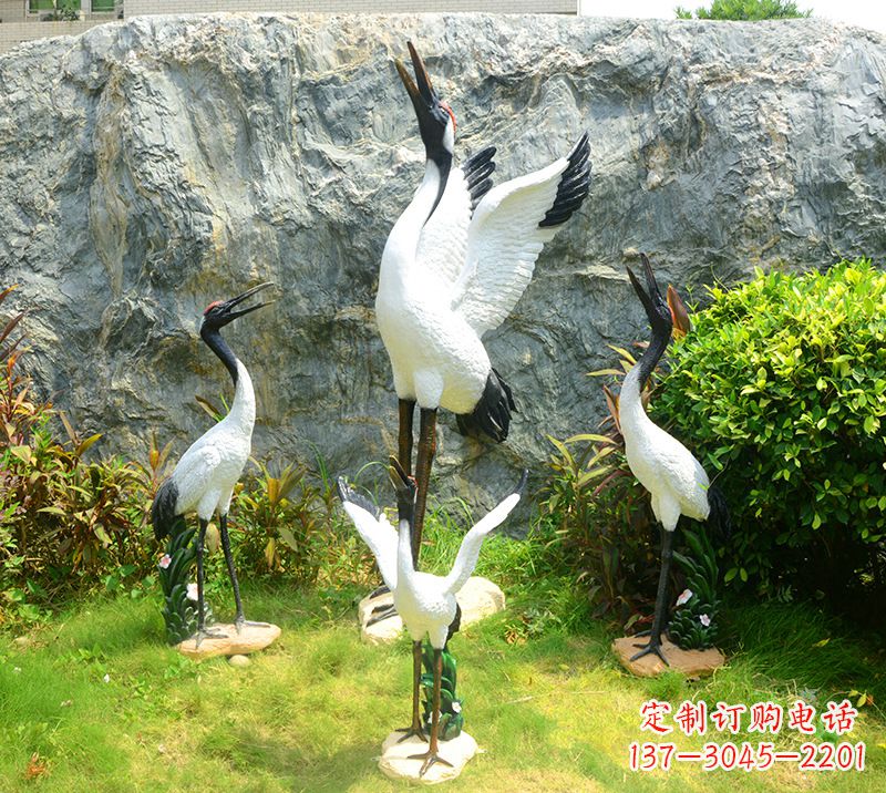 辽阳仙鹤雕塑 墓地
