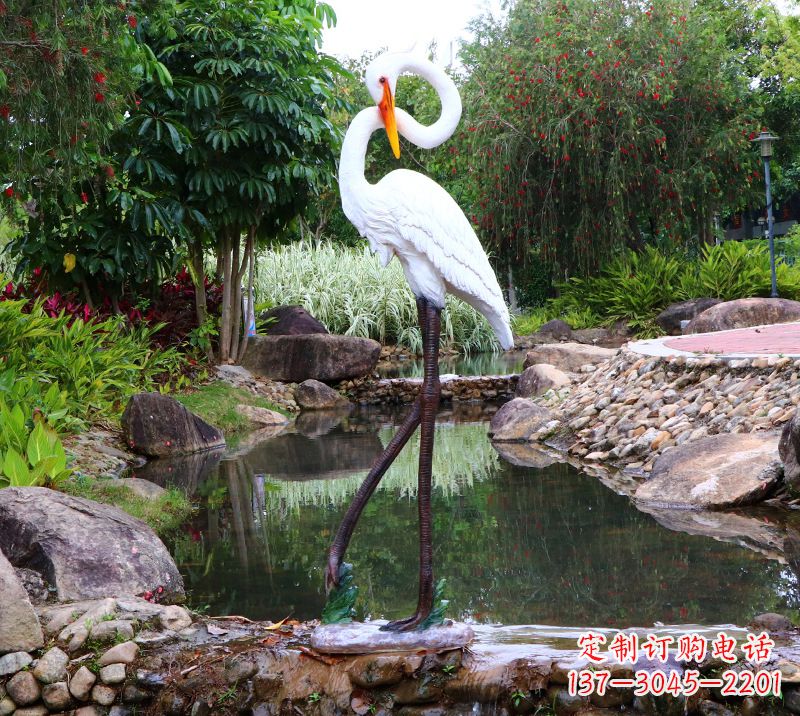 辽阳仙鹤雕塑摆件