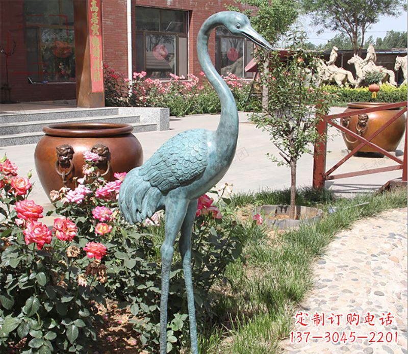辽阳仙鹤铜雕