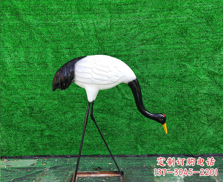 辽阳仙鹤头雕塑