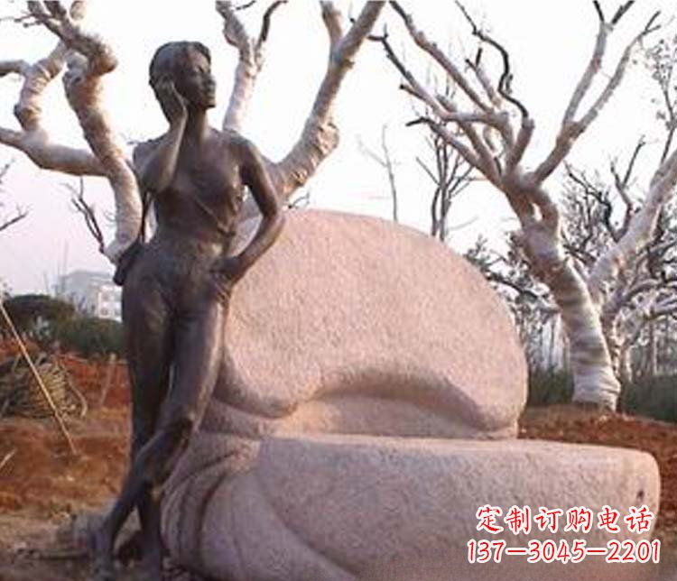 辽阳现代女人打电话铜雕