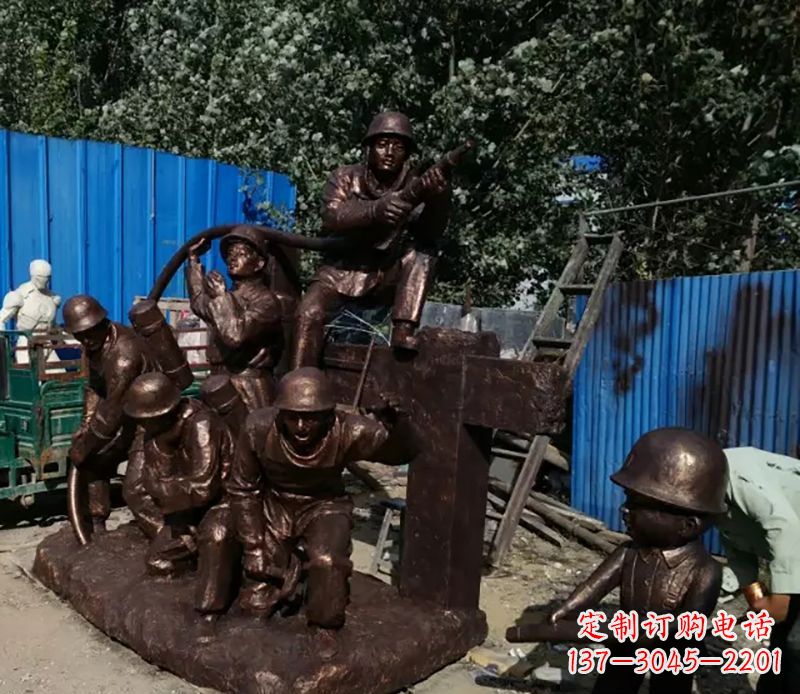 辽阳消防员灭火景观雕塑