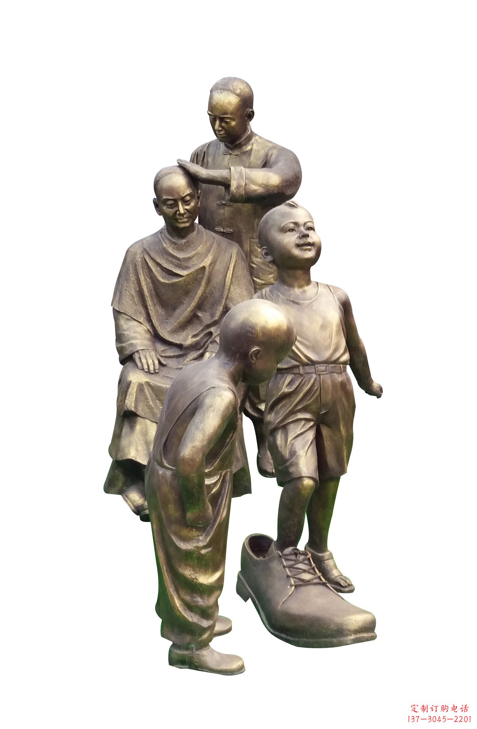 辽阳小孩穿大鞋 剃头铜雕像
