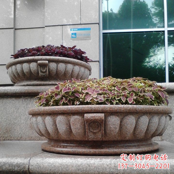 辽阳小区花岗岩石雕花盆