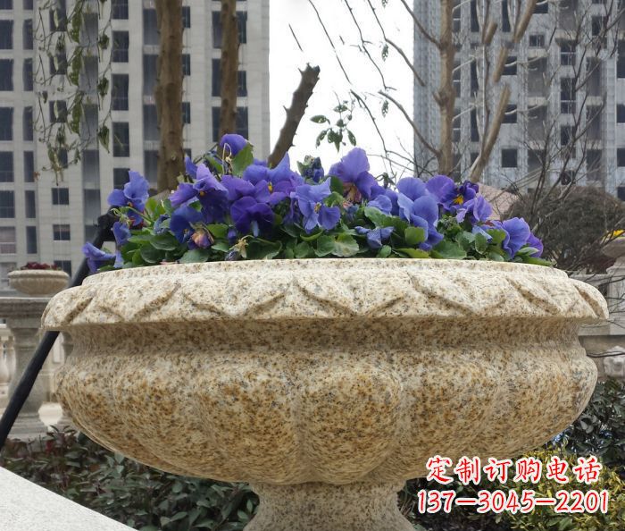 辽阳小区景观大理石花盆石雕
