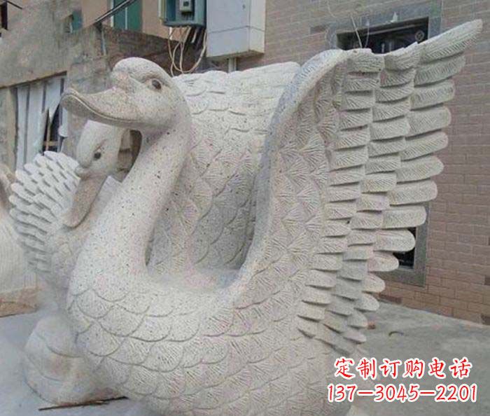 辽阳小区景观天鹅石雕喷泉