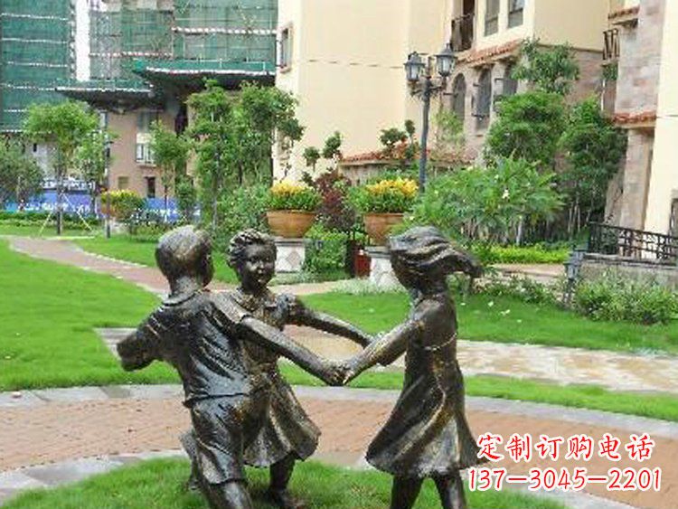 辽阳小区铜雕儿童玩游戏人物雕塑