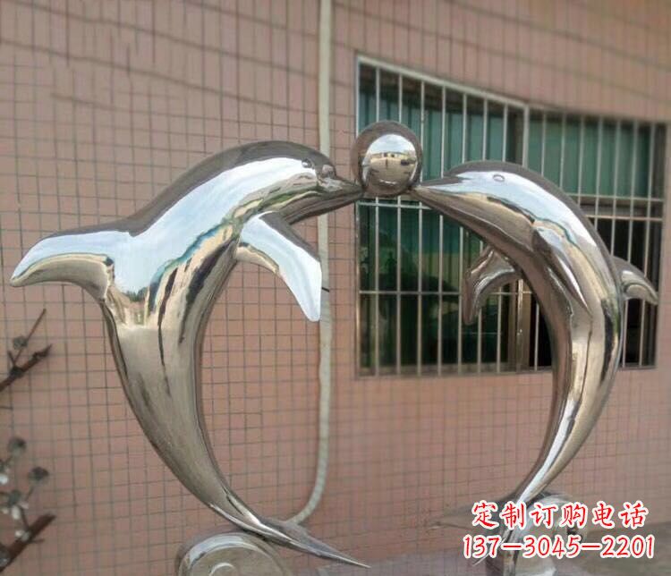 辽阳校园不锈钢海豚顶球雕塑