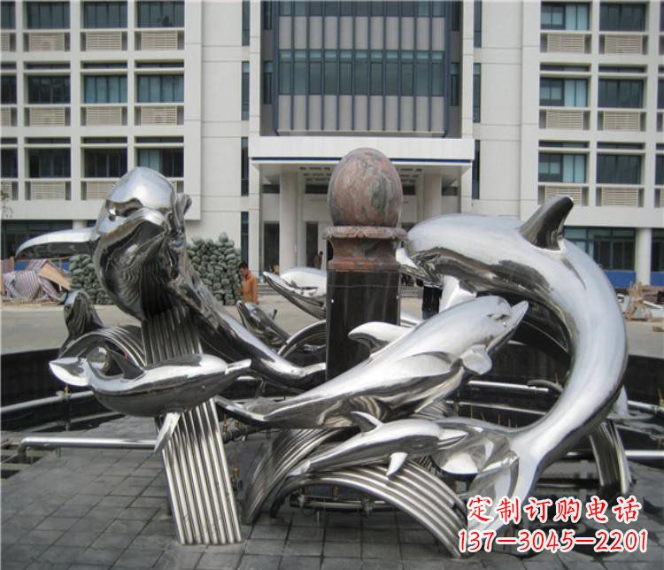 辽阳校园不锈钢海豚海浪雕塑