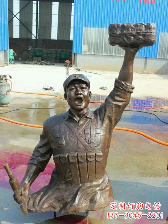 辽阳校园董存瑞名人铜雕
