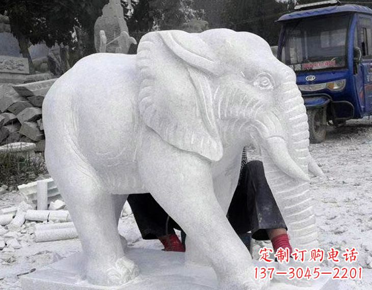辽阳写实大象石雕