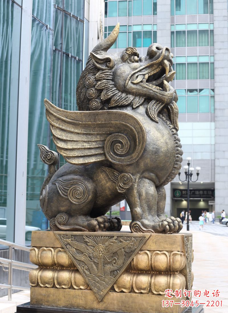 辽阳獬豸法院独角兽铜雕