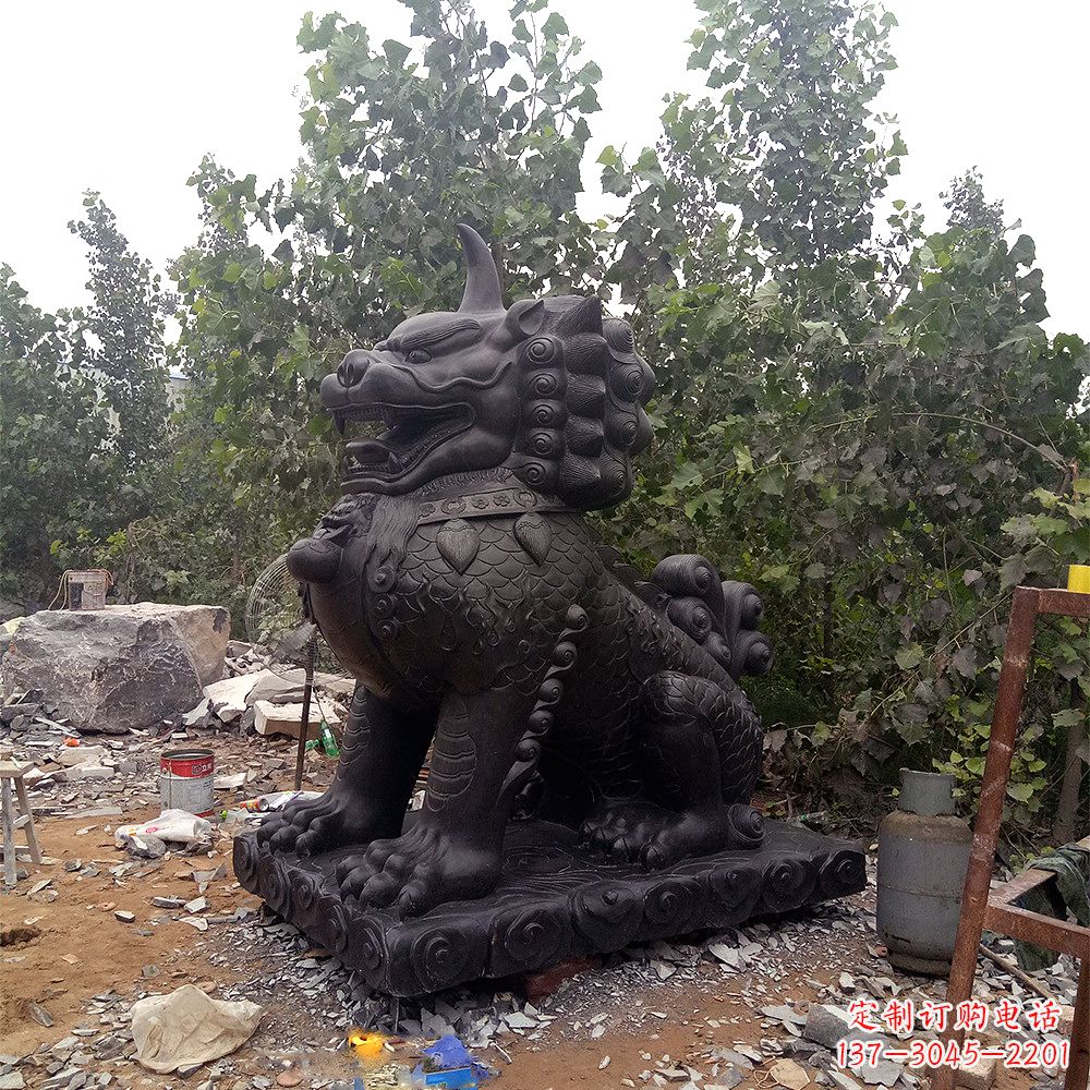 辽阳獬豸铸铜雕塑