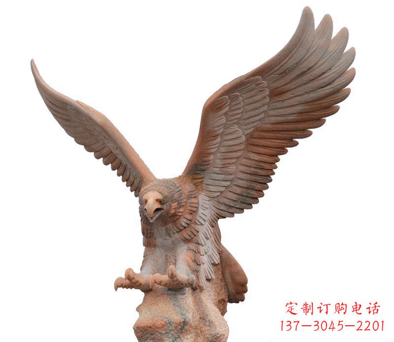 辽阳雄鹰展翅石雕