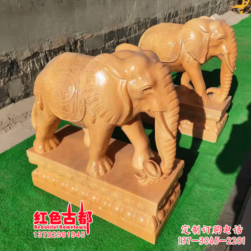辽阳银行门口的石雕大象