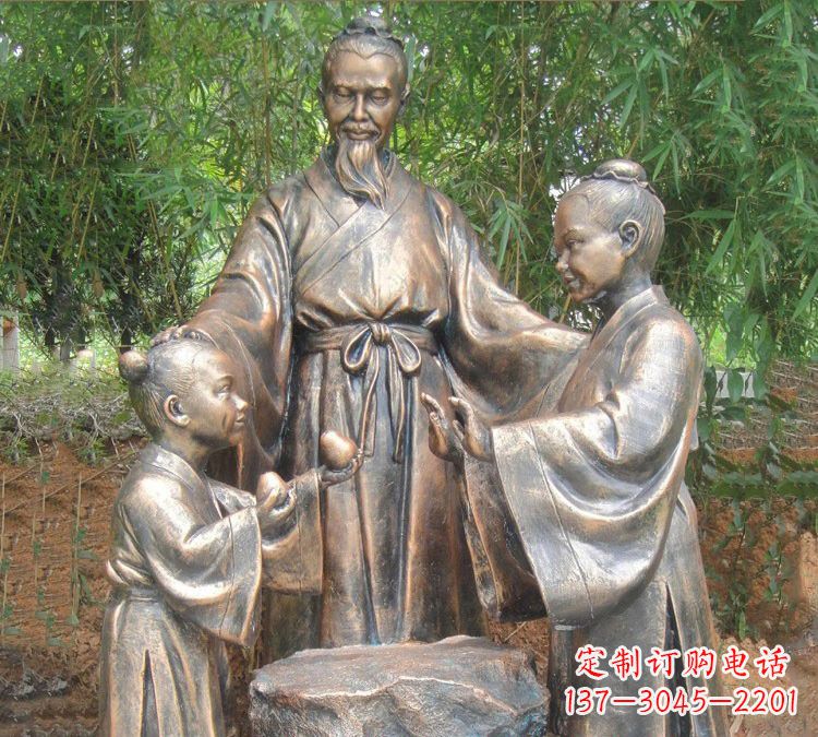 辽阳寓言故事铜雕_孔融让梨