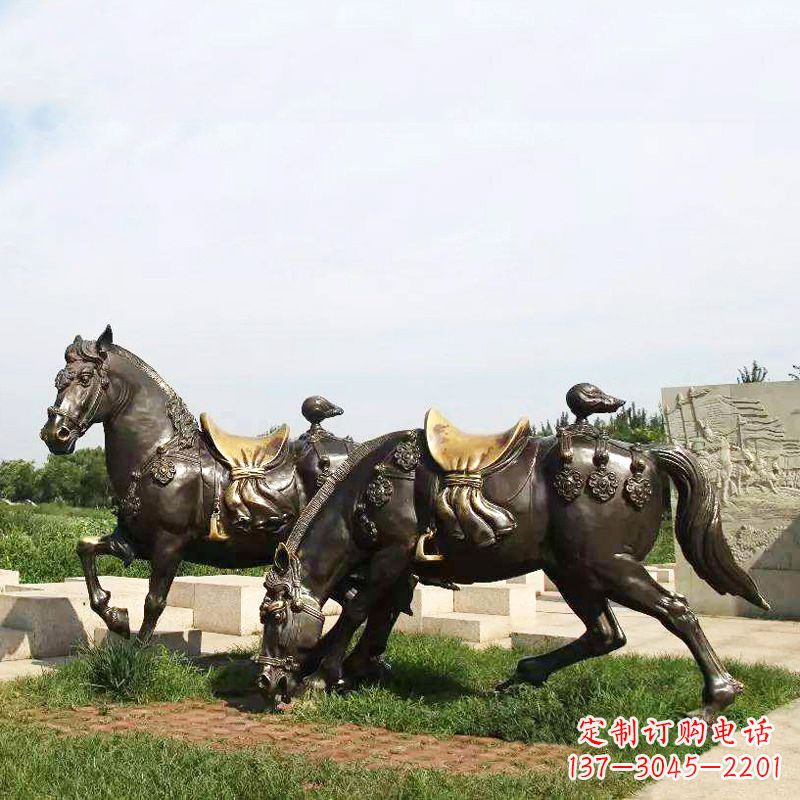 辽阳战马群公园景区动物情景雕塑
