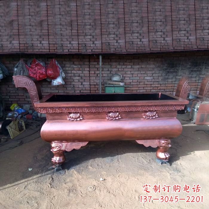 辽阳长方形铜香炉