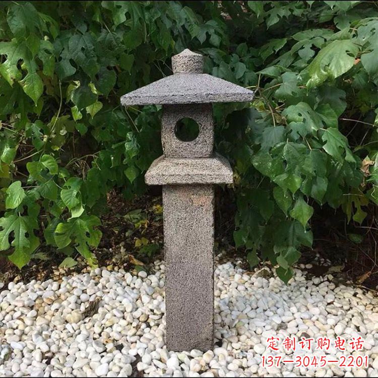 辽阳中式复古园林石灯