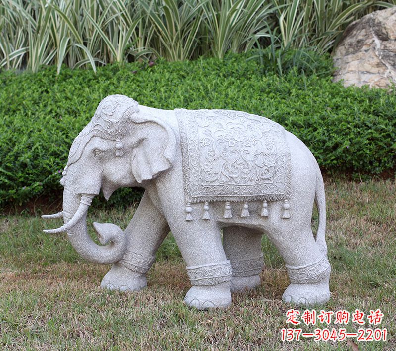 辽阳中式石雕大象