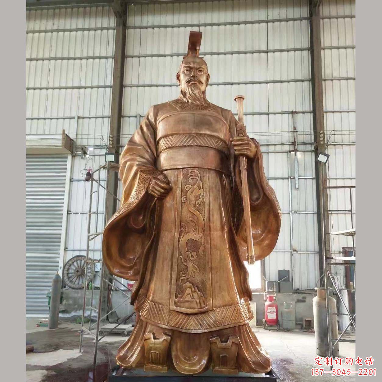 辽阳铸铜汉武帝雕塑