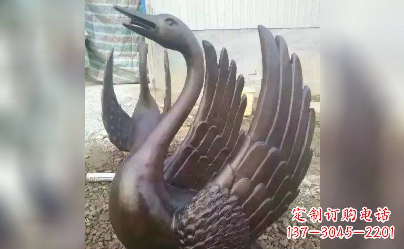 辽阳铸铜天鹅铜雕