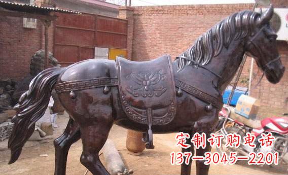 辽阳紫铜马公园铜雕